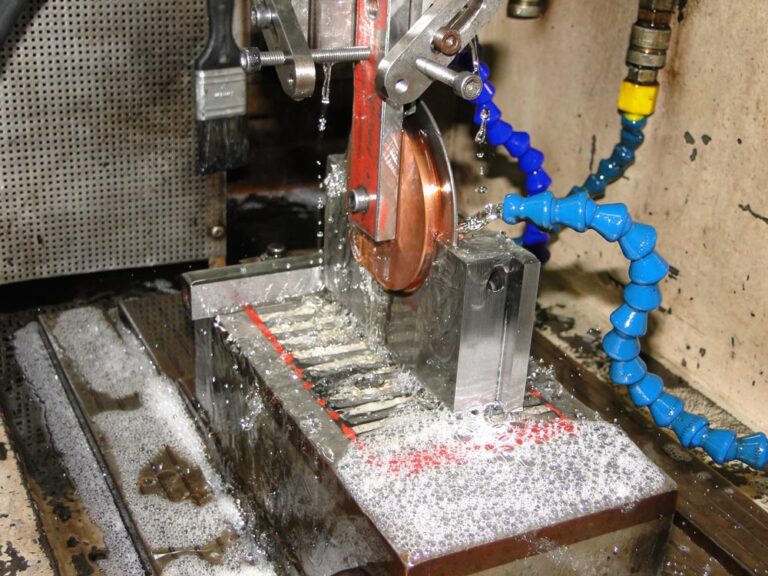 hokkaido-plasticos-injecao-ferramentaria-002